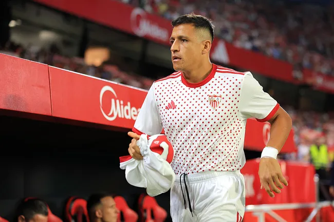 Alexis Sánchez otra vez llega a un club sin haber realizado una pretemporada. | Foto: Getty Images.