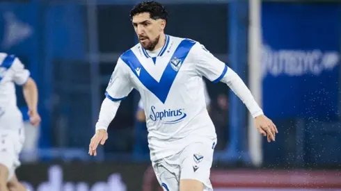 Diego Valdés no se mueve de Vélez.