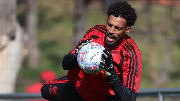 Vozinha se entrena con todo en Colo Colo.