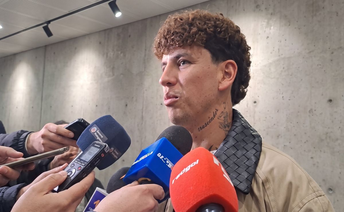 Igor Lichnovsky llega para sumarse a su amada U de Chile: “Es un choque emocional”
