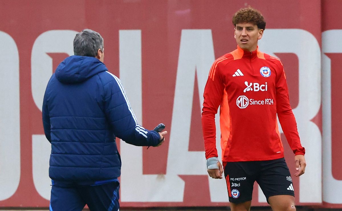“Tiene mucha calidad”: históricos de U. de Chile aprueban regreso de Igor Lichnovsky