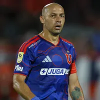 Terremoto en U. de Chile: Marcelo Díaz anuncia su retiro del fútbol