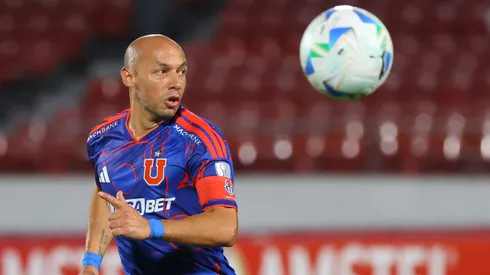 Marcelo Díaz se retira del fútbol.