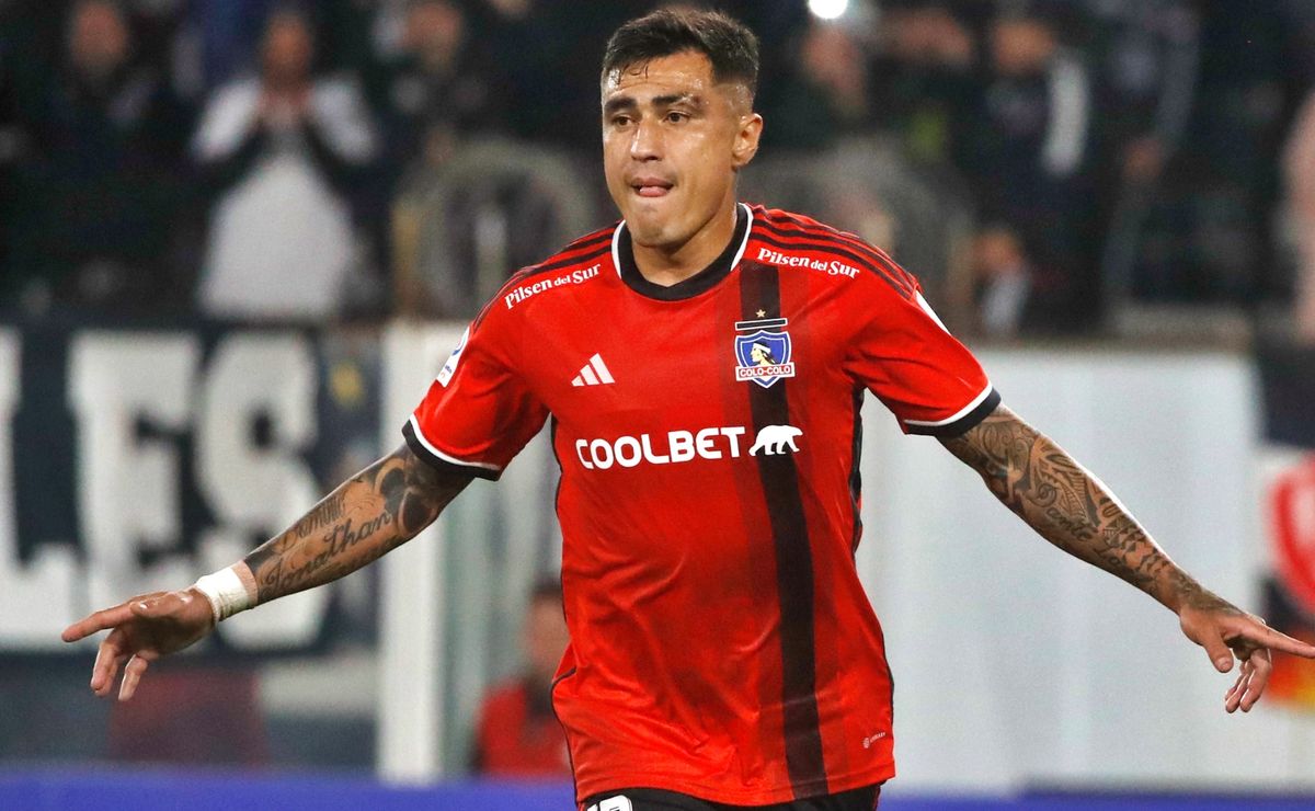 FIFA castiga a Colo Colo por culpa de Darío Lezcano: Millonaria indemnización