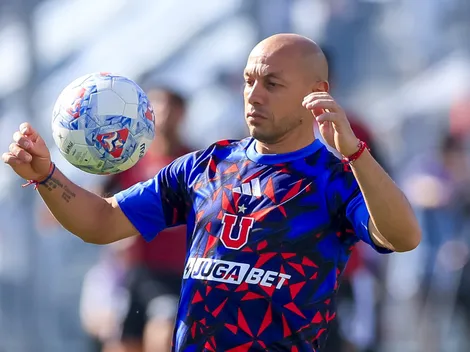 Lichnovsky pide pleitesía para Díaz: "Valórenlo como futbolista chileno"