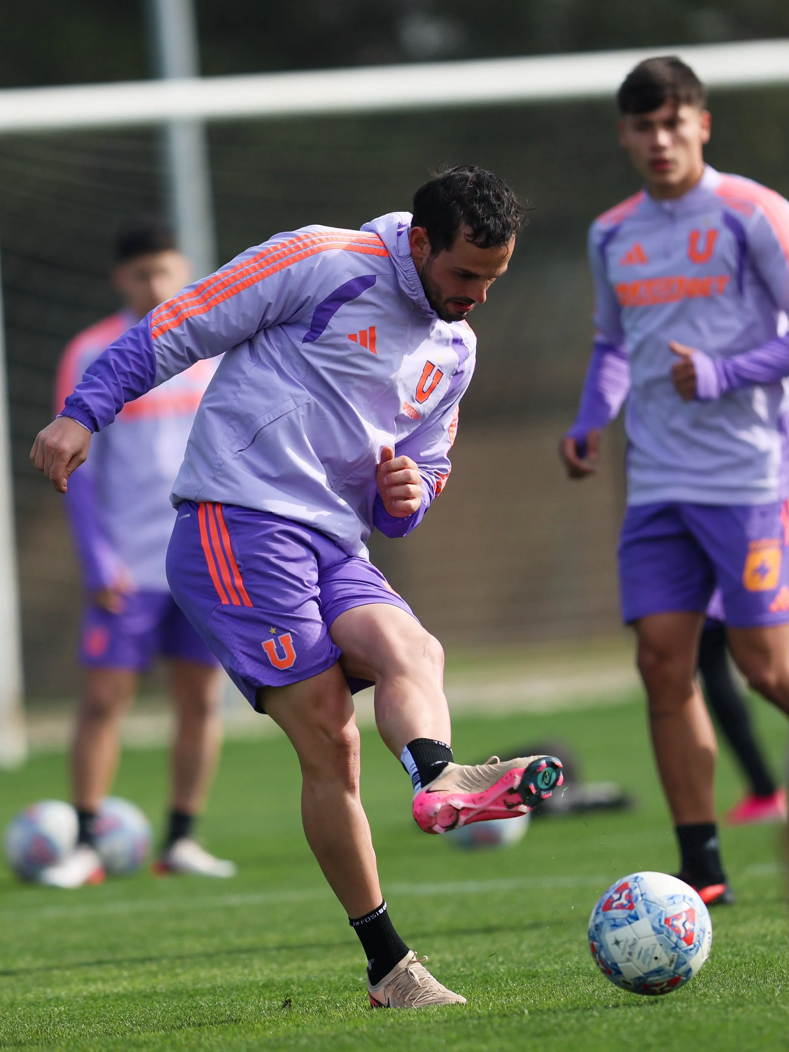 Octavio Rivero se pone a punto en la U. Foto: Universidad de Chile