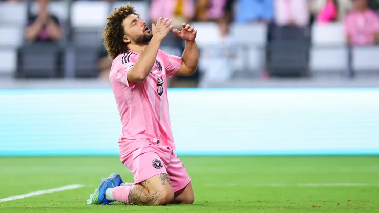 Maximiliano Falcón no pasa por un buen momento en la MLS.