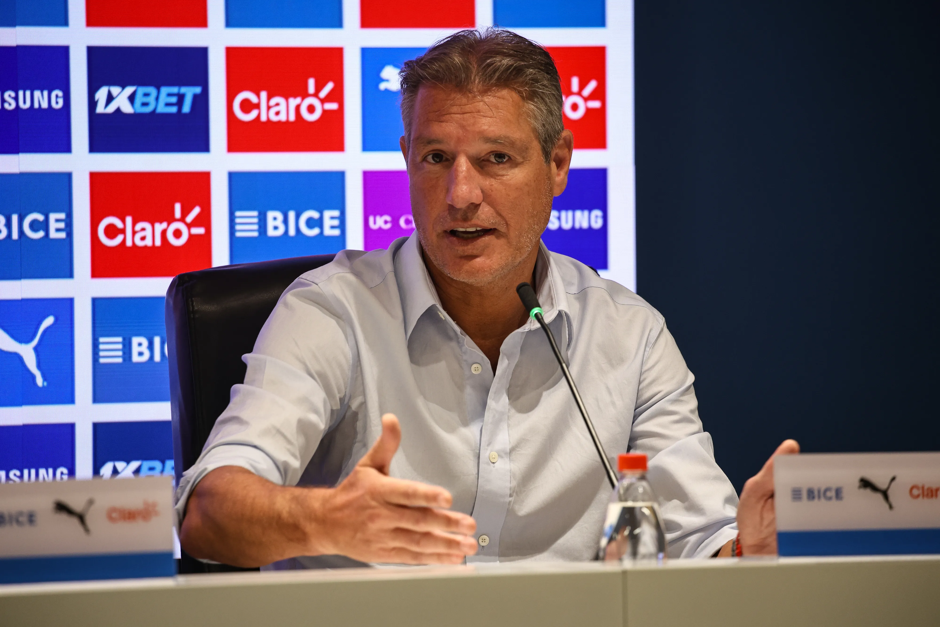 José María Buljubasich hizo un balance del mercado invernal de la UC. (Diego Martin /Photosport).