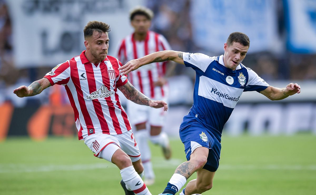 Atención hinchas de U Católica: dónde ver Estudiantes de La Plata vs Gimnasia EN VIVO por TV y ONLINE en Chile