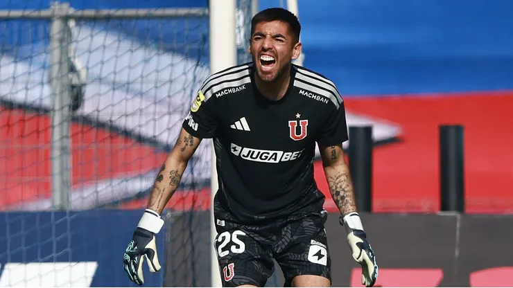 Gabriel Castellón tuvo una desafortunada acción en el gol de Deportes Limache.