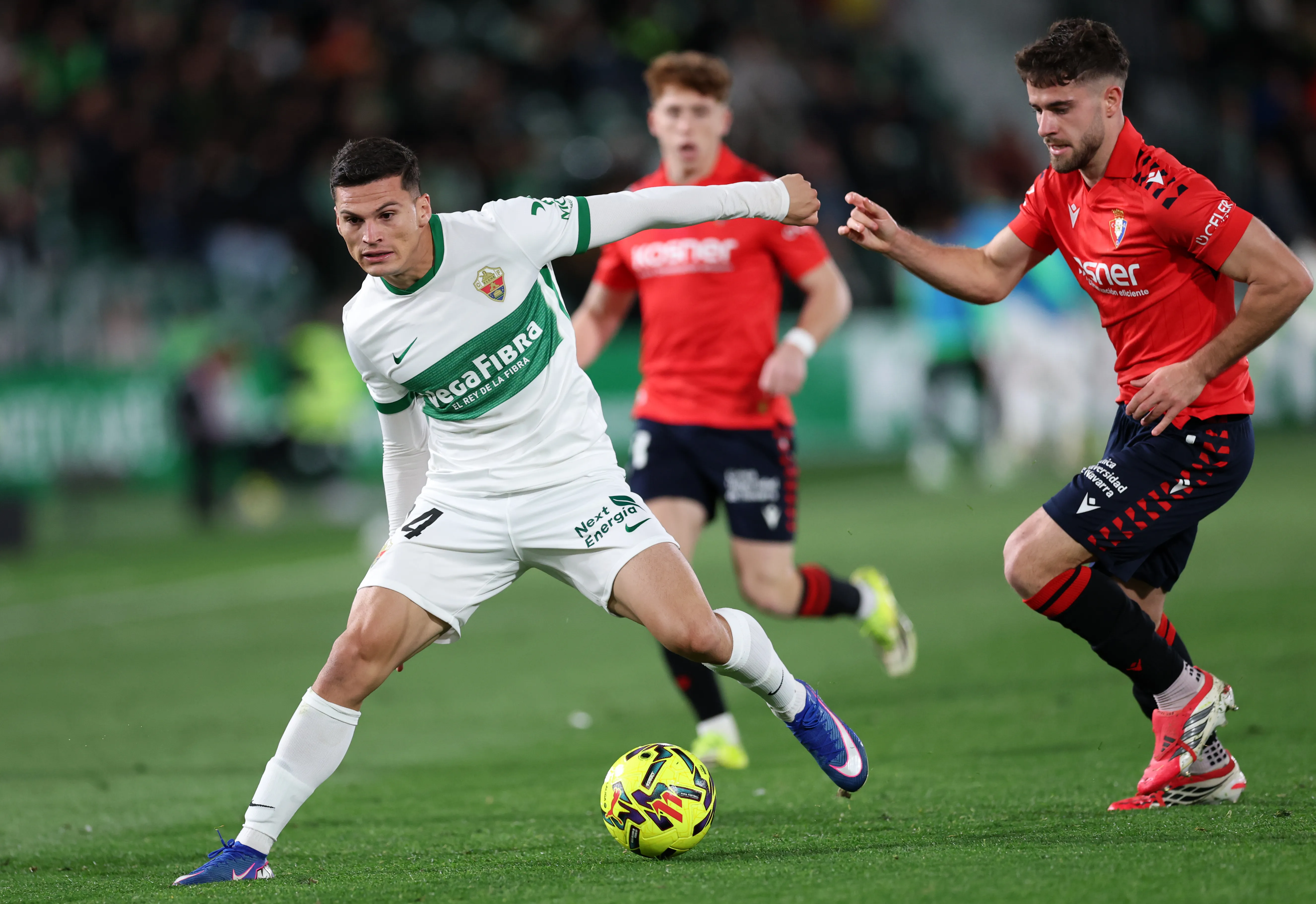 Lucas Cepeda en acción ante el Mallorca en la temporada pasada. (Clive Brunskill/Getty Images).