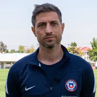 La crisis de un gigante de América deja sin trabajo a un ex ayudante de la Roja