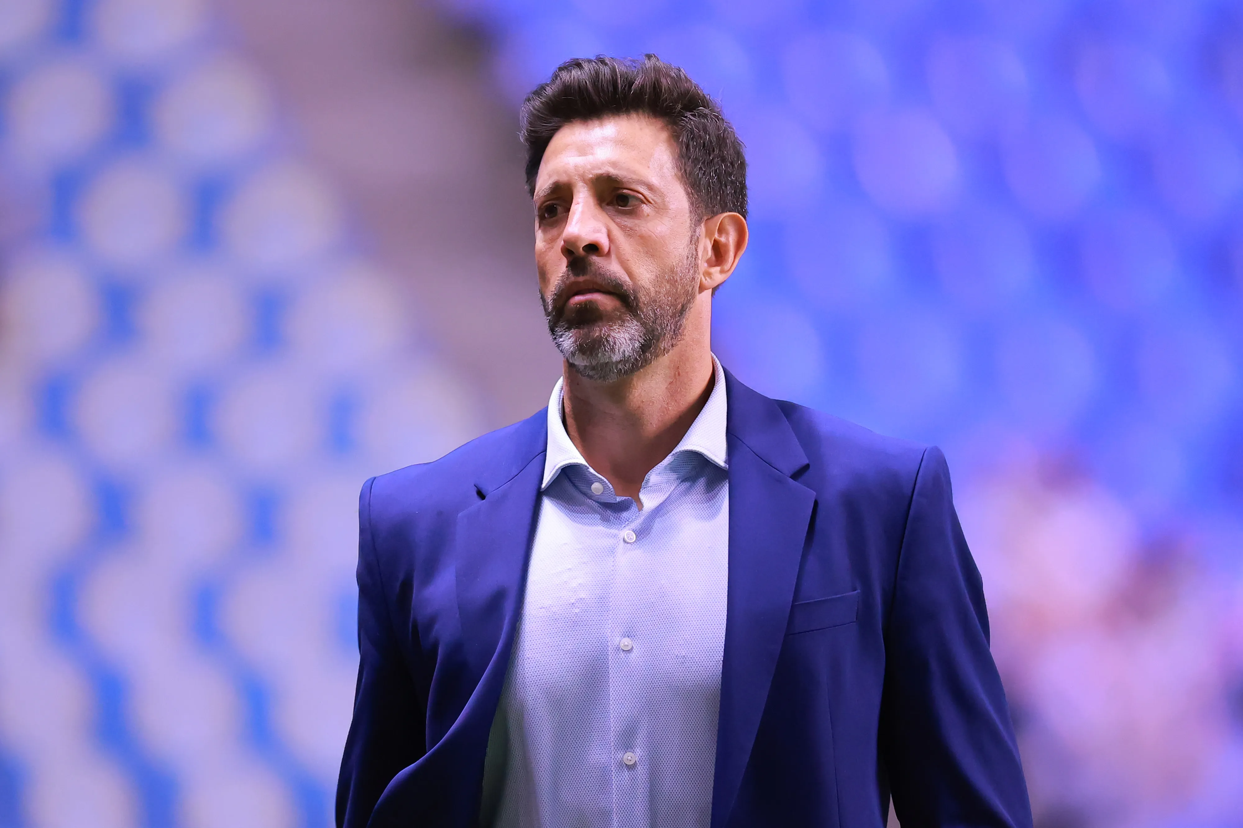 Jorge Bava no va más como DT del Bolso, donde estuvo desde marzo de este año. (Héctor Vivas/Getty Images).