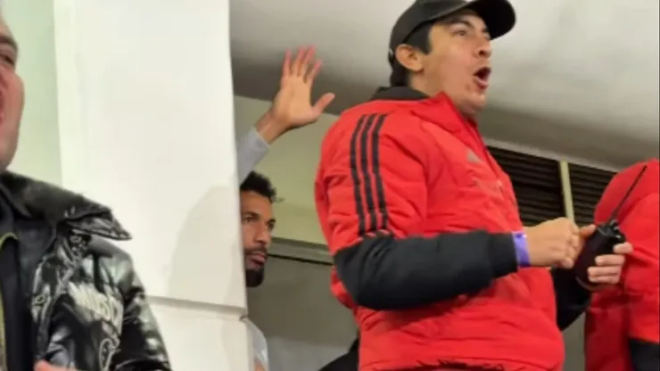 Vozinha festeja de manera muy mesurada el gol de Correa