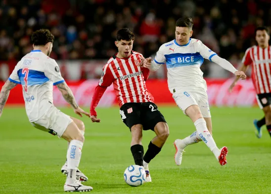 Catolica enfrentará a Estudiantes por la revancha en Copa Libertadores.