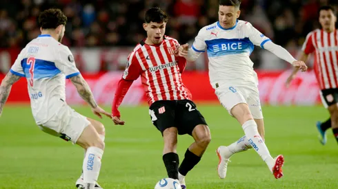 Universidad Católica va por la revancha ante Estudiantes en Copa Libertadores.
