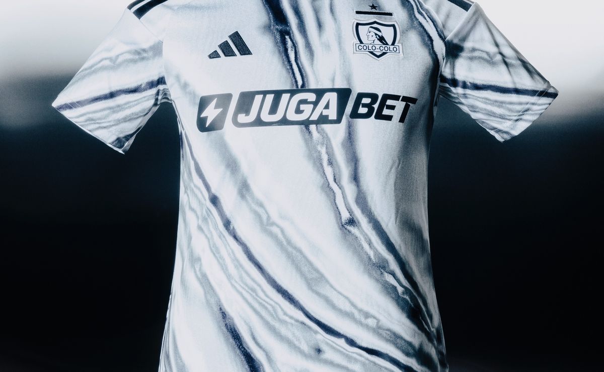 “Forjar la historia”: adidas presenta la tercera camiseta de Colo-Colo en honor a los 35 años de la Copa Libertadores