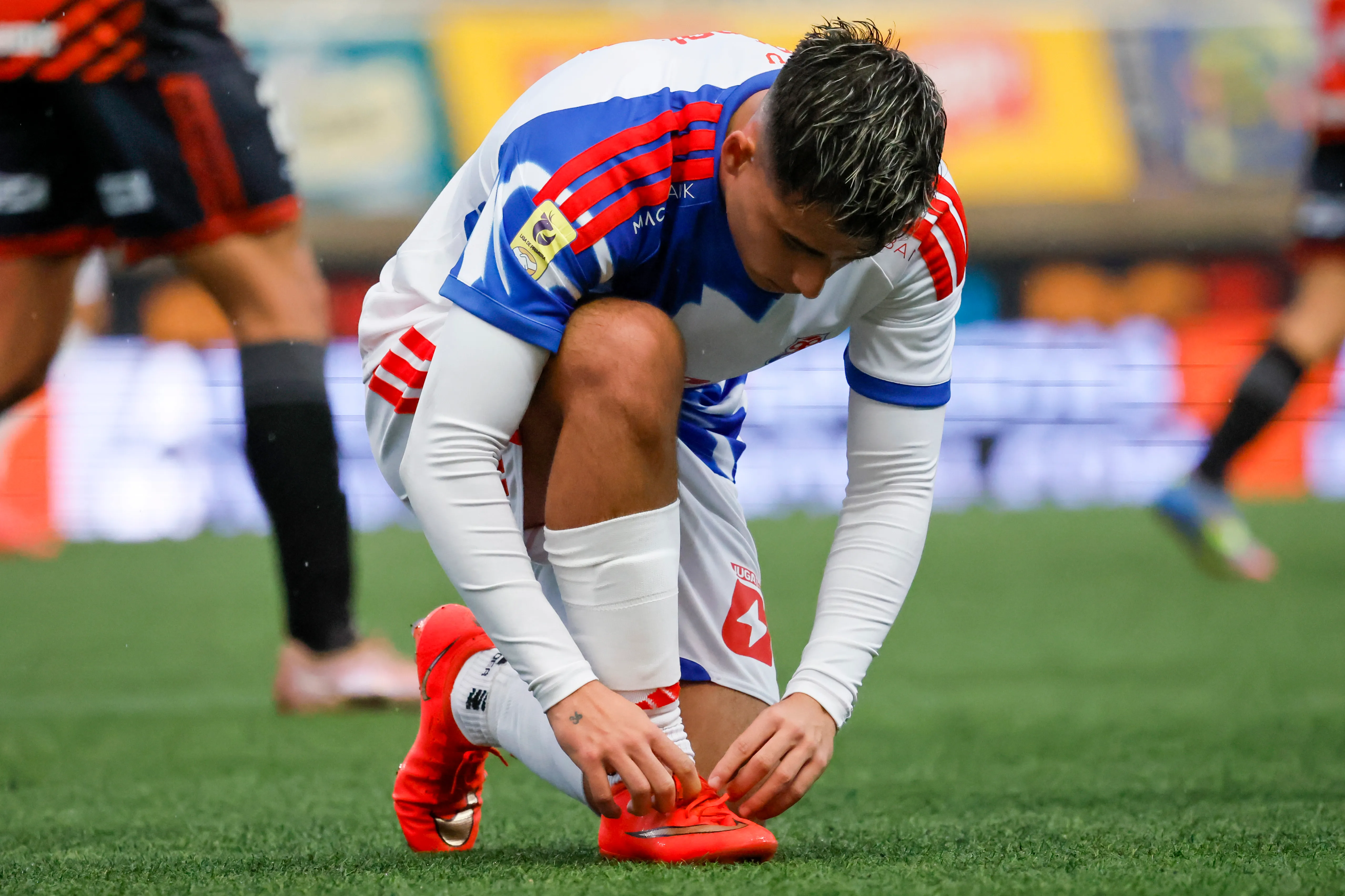 Lucas Assadi fue titular ante Deportes Limache, pero fue reemplazado en los 69 minutos por Ignacio Vásquez. (Andrés Piña/Photosport).