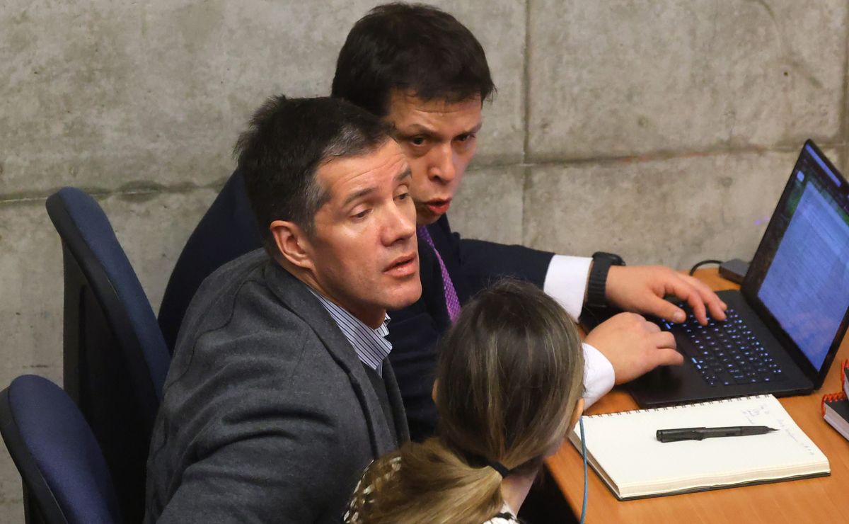 La frase de U de Chile que golpea a Michel Clark en el caso Sartor: “Él se incorporó”