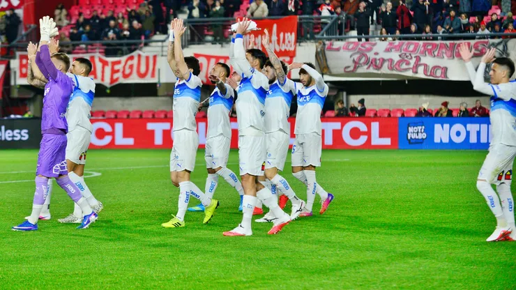 Católica pondrá un inédito 11 titular ante Estudiantes.