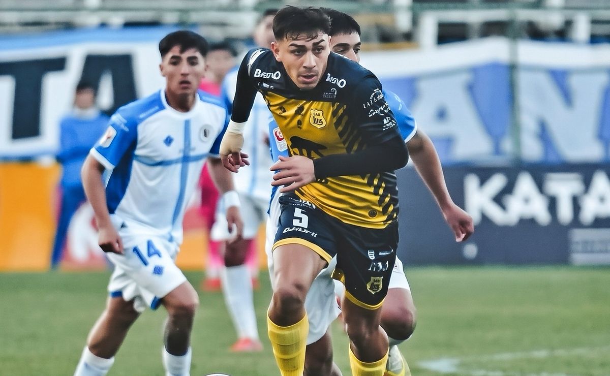 Tabla de Primera B: San Luis de Humberto Suazo se mete al podio, Copiapó golea a Curicó