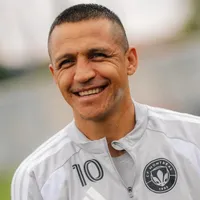 Alexis niega el retiro del fútbol y se enfoca en el debut en la MLS