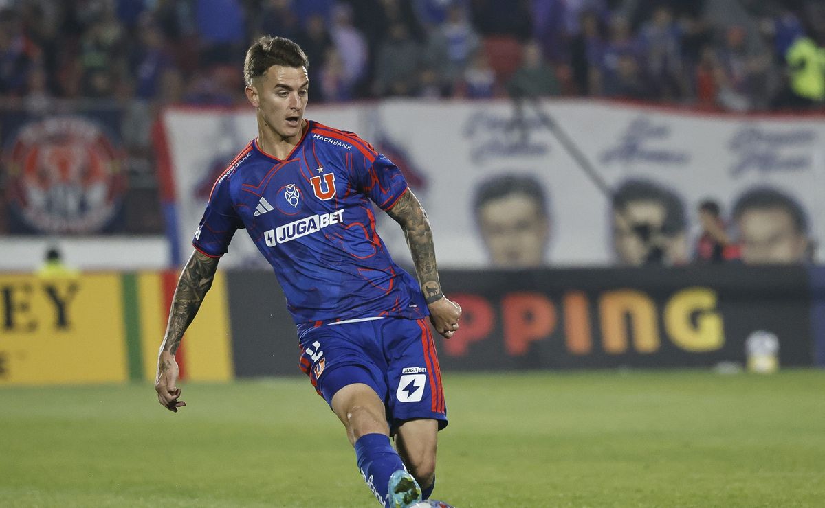 “Violentistas”: hinchas estallan por emotivo adiós de U de Chile a Franco Calderón rumbo a Independiente