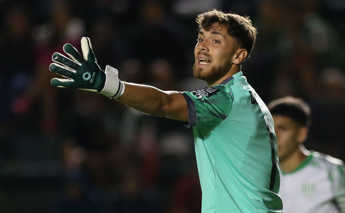 U de Chile lo bajó como refuerzo por Igor Lichnovsky y será compañero de una obsesión de Colo Colo