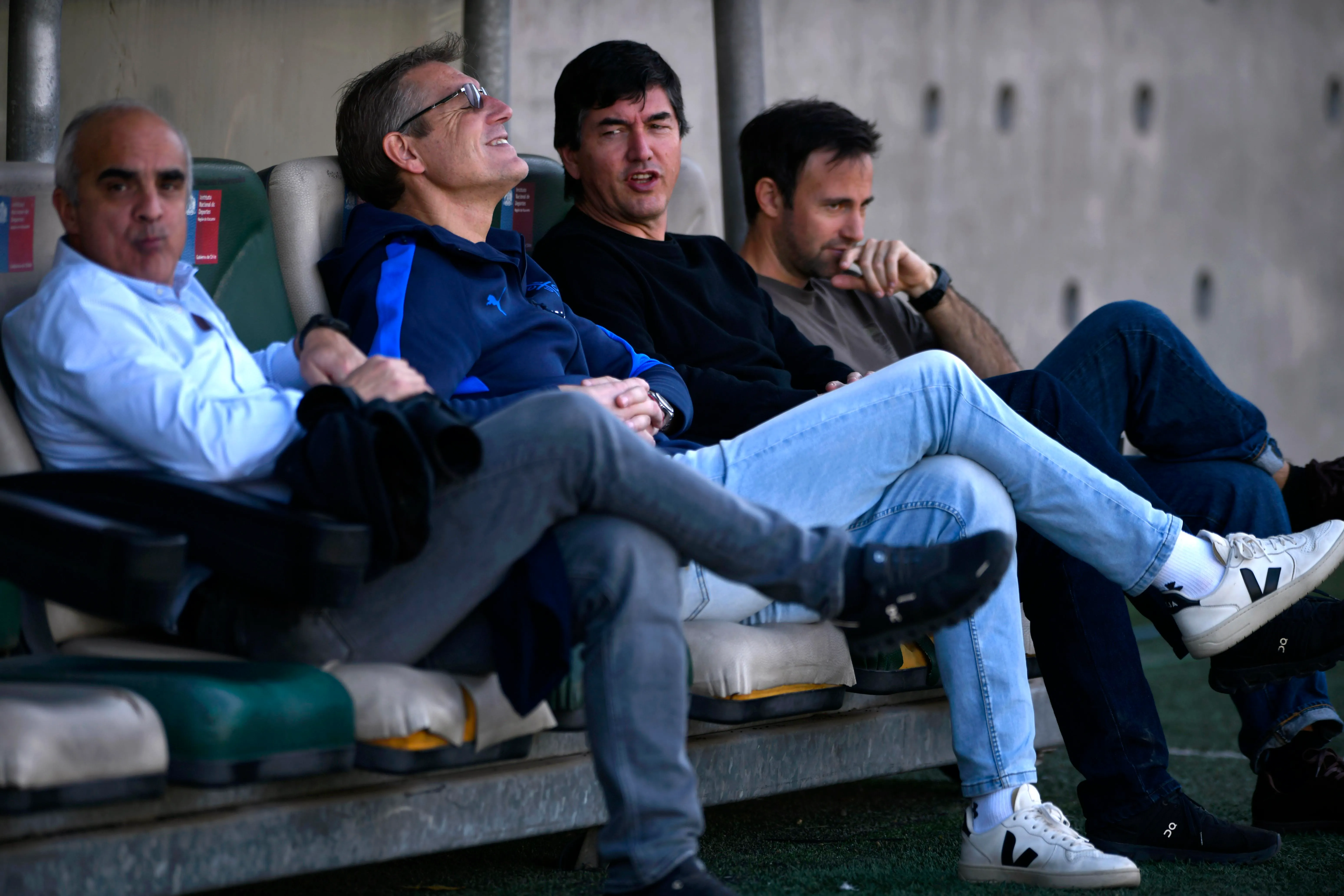 José María Buljubasic sacó la cara tras los insultos de los hinchas de la UC. Foto: Alejandro Pizarro Ubilla/Photosport