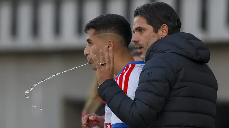 Lucas Assadi podría partir de Universidad de Chile.