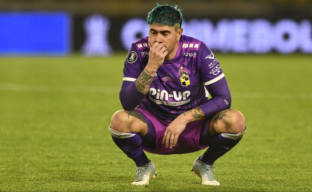 El Mono Sánchez mostró su querido amuleto tras la eliminación de Coquimbo en Copa Libertadores