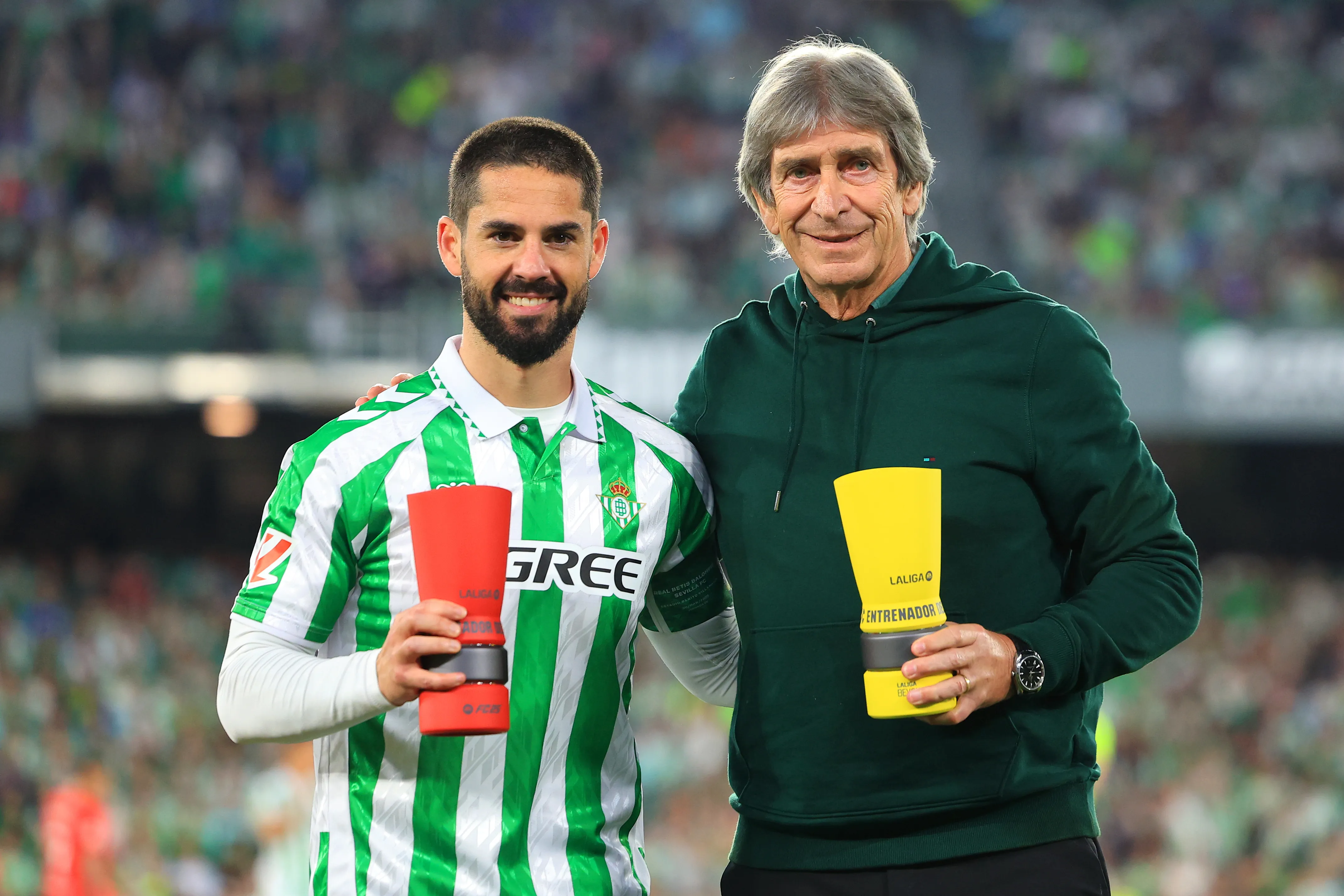 Pellegrini dijo que se quedará un año más en el Betis