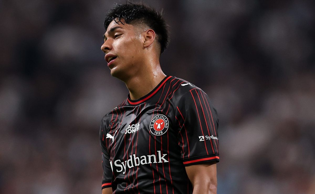Midtjylland se mueve en Alemania para cubrir la inminente salida de Darío Osorio… ¿al AC Milan?