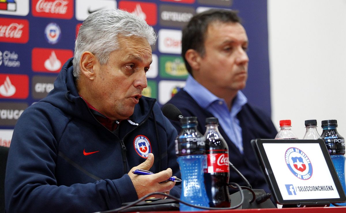 Fue gerente de la Roja y opina de una polémica que nunca se resuelve: “Colo Colo es lejos el más grande de Chile”