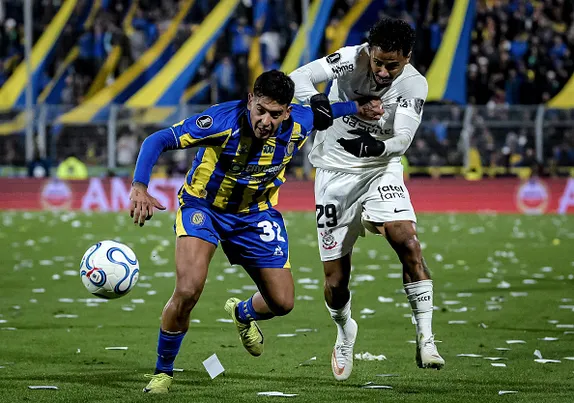 Corinthians y Rosario Central se jugan el paso a cuartos de Copa Libertadores