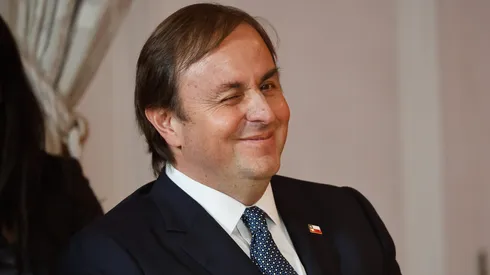 Ministro del Deporte fija un nuevo objetivo tras el Superclásico sin hinchas de Colo Colo.