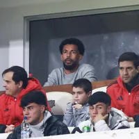"No entiende algunos chistes": en Colo Colo echan al agua a Vozinha