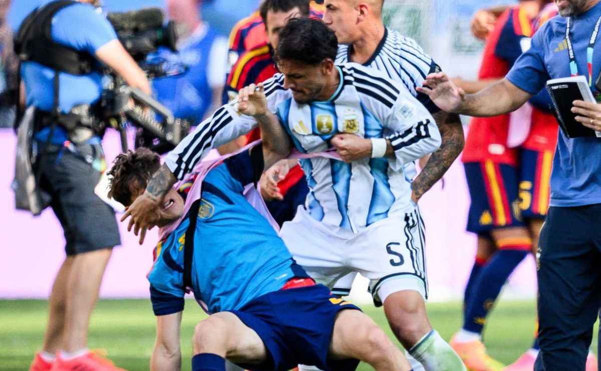 ¿Habrá retiros? Los duros castigos de la FIFA a los jugadores Argentina que se fueron a los combos en la final del Mundial