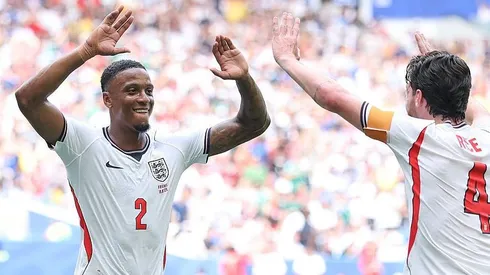 Ezri Konsa llega al Arsenal desde Aston Villa por 69 millones de dólares.