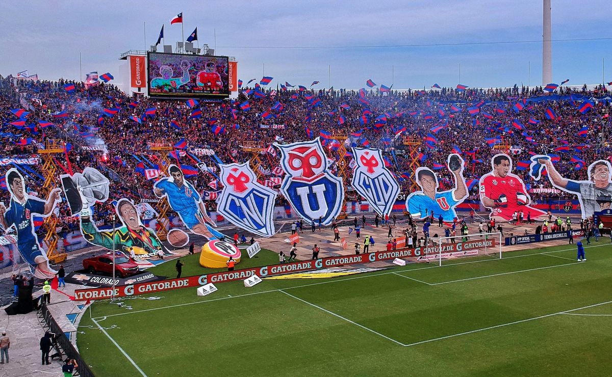 ¿Respuesta a Colo Colo? El tifo de Star Wars con que U. de Chile animará el Superclásico 200