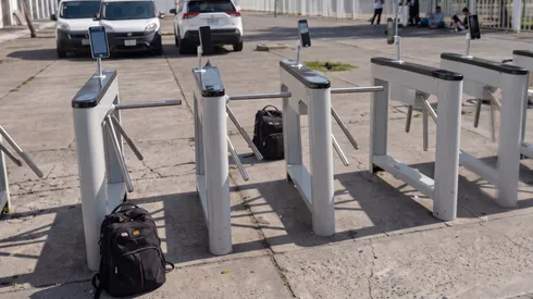Esta jornada se instalaron los nuevos torniquetes para el Superclásico.