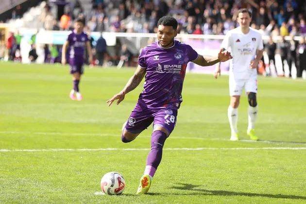 Fernandes viene de defender al Keçiörengücü.