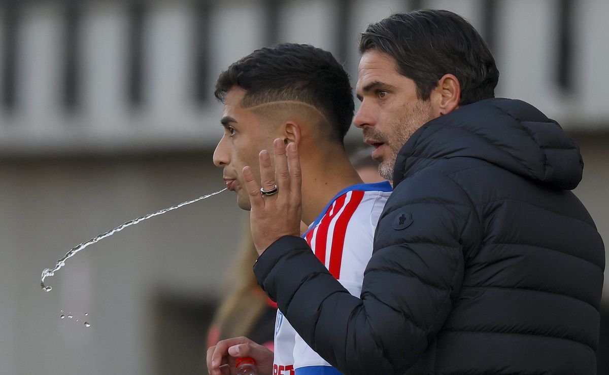 Gago “entierra” a Assadi tras su ausencia en el U de Chile vs Colo Colo: “No es tema, ningún jugador…”