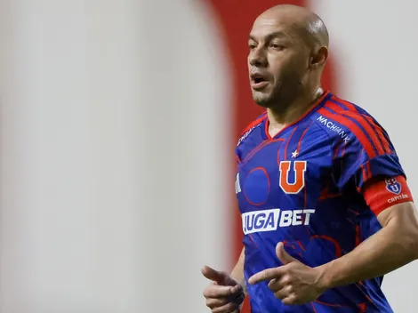 Marcelo Díaz despide su último Superclásico con lienzo contra Colo Colo
