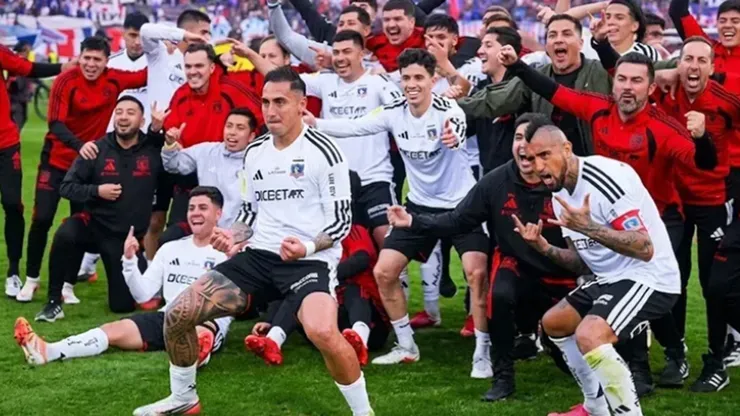 Javier Correa hizo este gesto tras la victoria de Colo Colo ante Universidad de Chile.