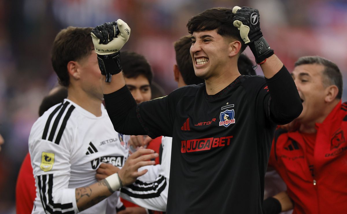 Histórico del fútbol chileno defiende el invicto de Gabriel Maureira: “Va a crecer mucho”