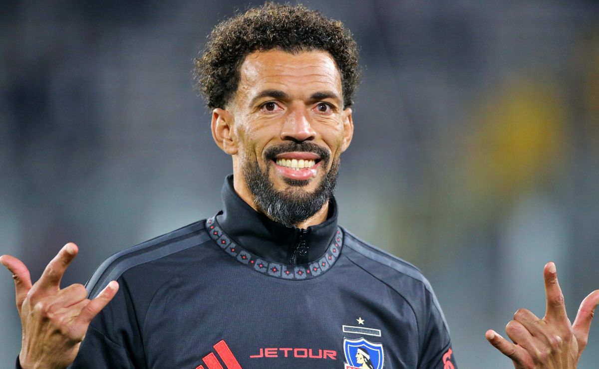 Vozinha retrasó llegada a Colo Colo por oferta de Marruecos afirman en Brasil
