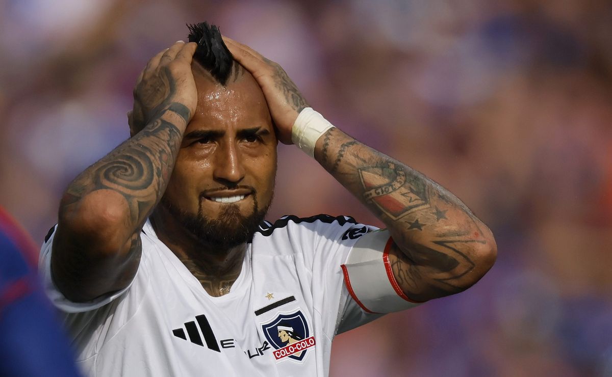 Vidal analiza el feo condoro con Marcelo Morales en el Superclásico: “Me quería morir, lo esperé y la cagué”