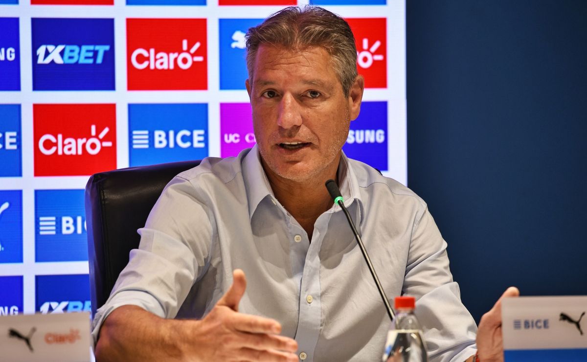 Católica despide a José María Buljubasich como gerente deportivo tras 16 años