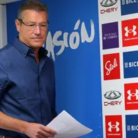 Leyenda de Católica da la receta para el reemplazo de Buljubasich: "Un jugador..."